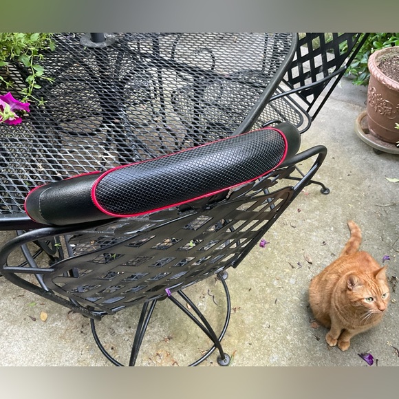 🏎️AutoCraft Red Racing Style Steering Wheel Cover! - Picture 3 of 16